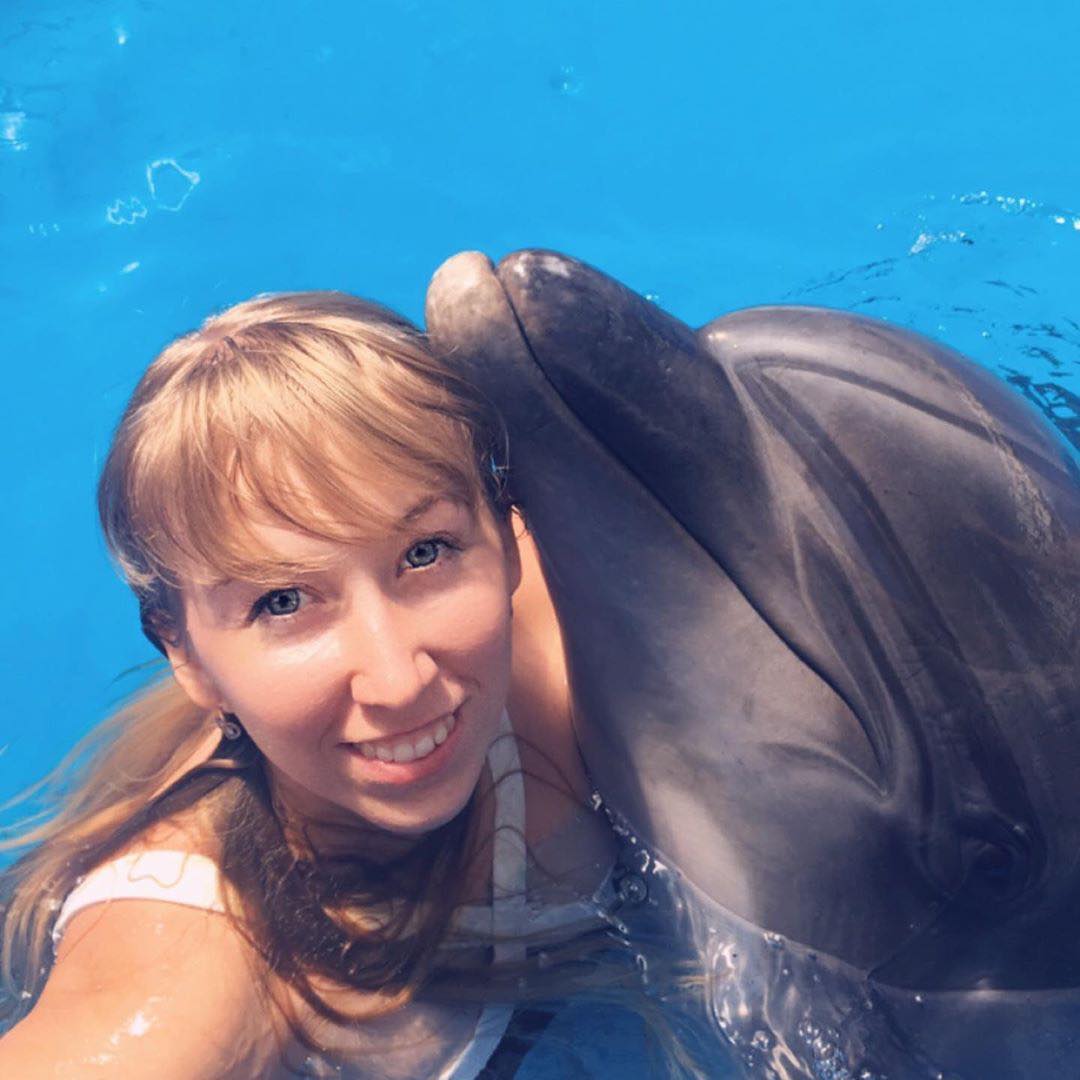 Фотография с дельфином артбухта Севастополь